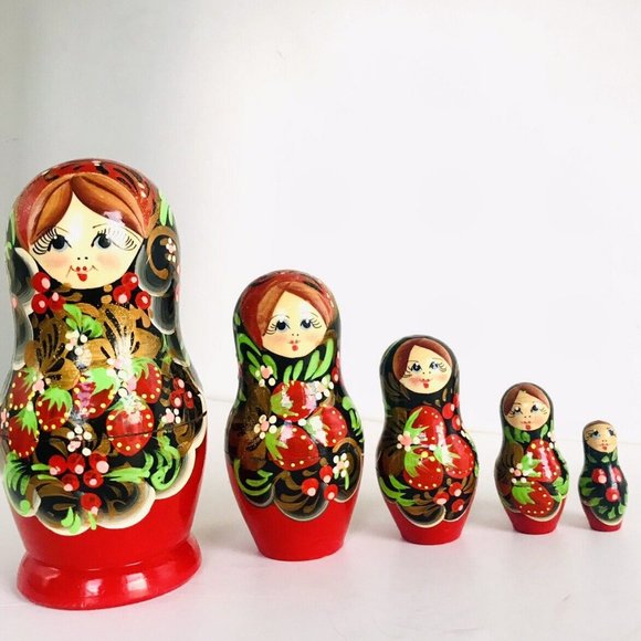 Vintage Handpainted Russian Wooden Matryoshka Stacking Nesting Dolls Set of 5 - Picture 3 of 12